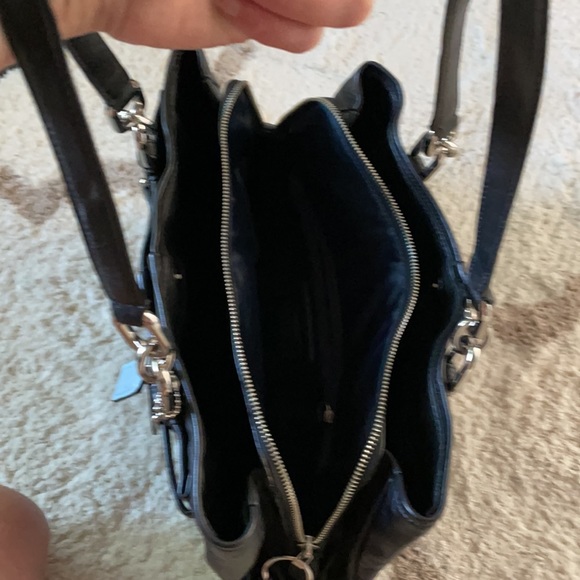 Black Coach Leather bag. Barely used! Like New! - Picture 2 of 5